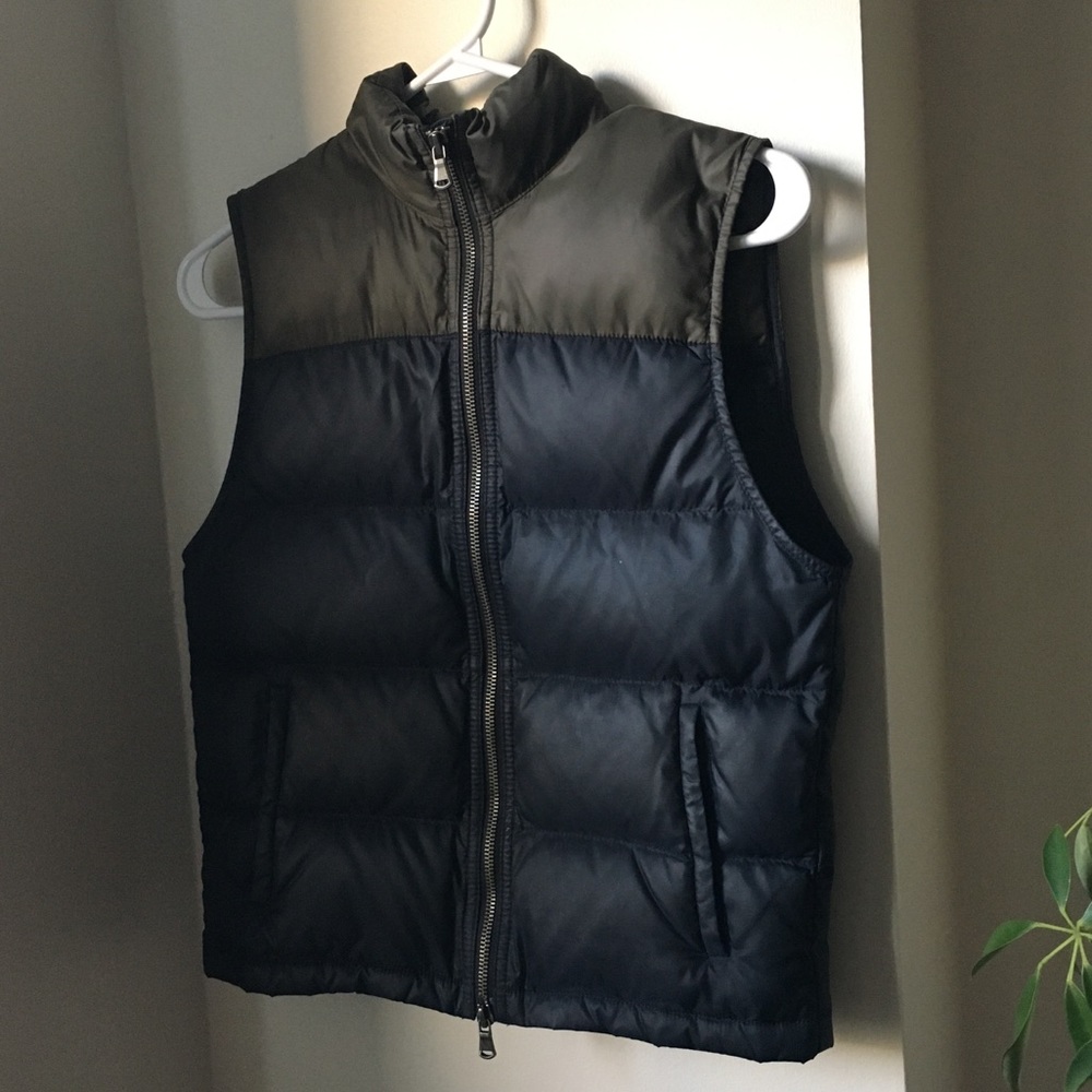 Club Monaco retro Puffer Vest XS